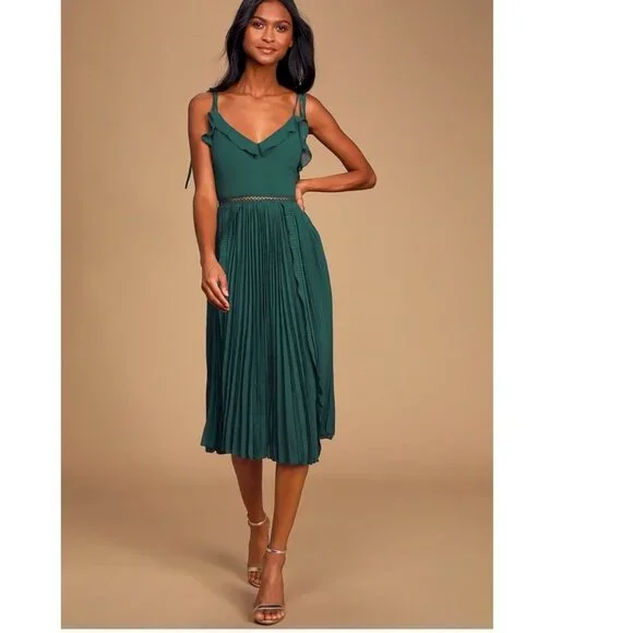 Never a Dull Moment Emerald Green Tie-Strap Pleated Midi Dress Size XXS New NWT - Picture 3 of 11